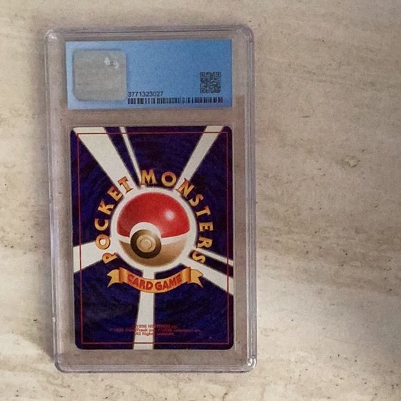 Pokemon Pichu Holo 1999 Japanese No. 172 Gold CGC 6.5 Graded Pokemon Card - Picture 2 of 6